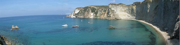 Ponza: la perla delle pontine