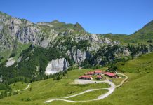 Vista della Malga Pramosio, Alpi Carniche - Ravascletto