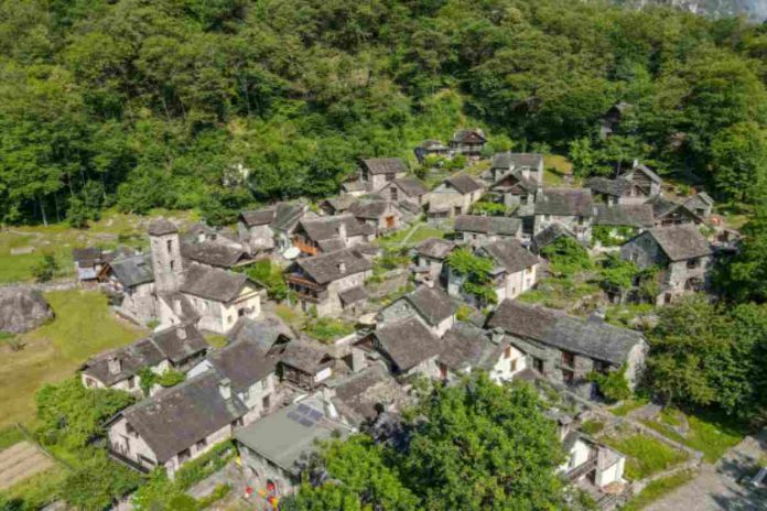 Foroglio paese fiabesco senza energia elettrica