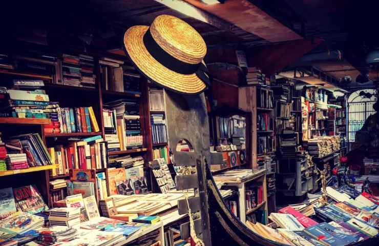 Libreria Acqua Alta di Venezia: la più bella al mondo