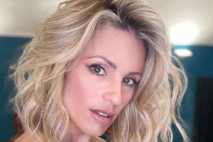 Michelle Hunziker Michelle Hunziker costume