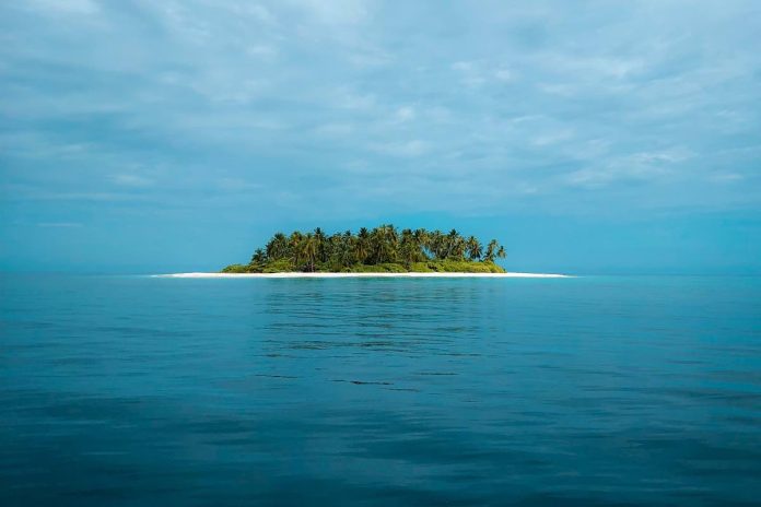 isola italia forma strana