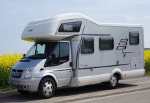 quanto costano le vacanze in camper: i numeri